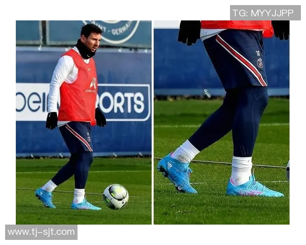 球星训练照展现足球鞋风采嫩妹子抢镜引关注