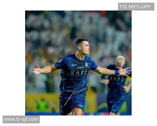 梦幻足球传奇球星崛起之路：从草根到全球瞩目的伟大传奇